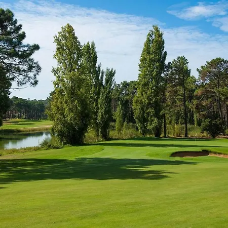 Villa Sassi Aroeira (Setubal)