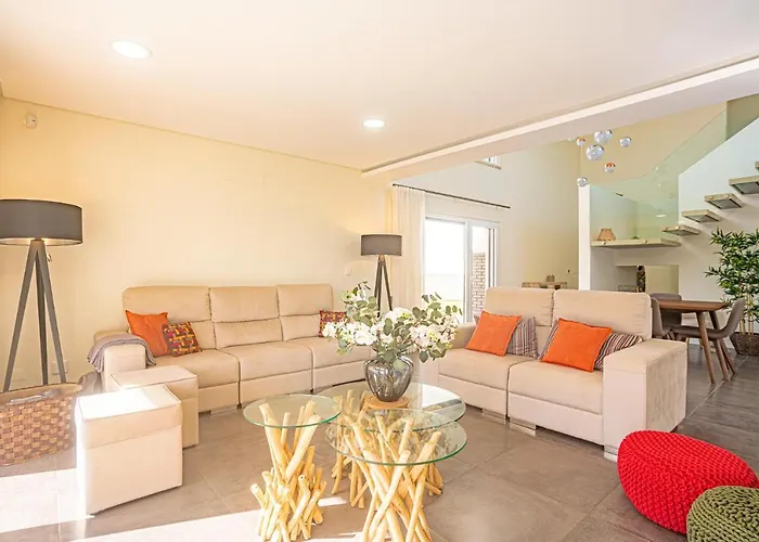 Villa Sassi Aroeira (Setubal)